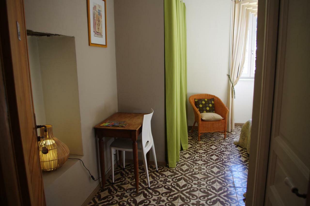 Отель La Haute Maurelle Joannas Экстерьер фото